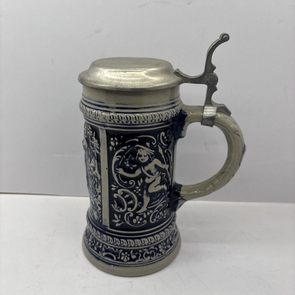 Vintage Old Gerz German Beer Stein Cobalt Blue Stoneware Hunter Dogs Metal Lid